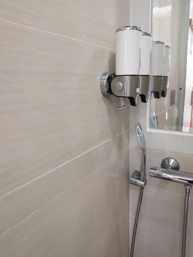 Tsim Sha Tsui Hotel Kowloon  Екстер'єр фото